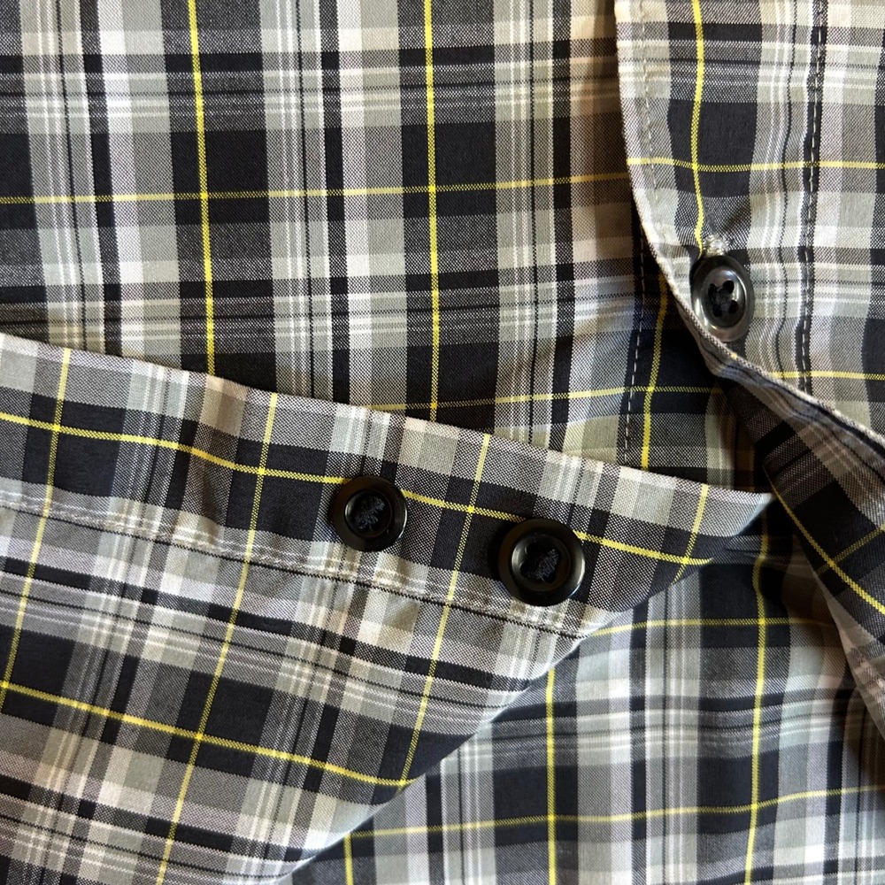 Chaps Mens XL Plaid  Button Down  Shirt  Black  Grey  Yellow  Long Sleeve Casual - Picture 3 of 9